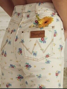 Wrangler Cream Floral Straight Leg Jeans